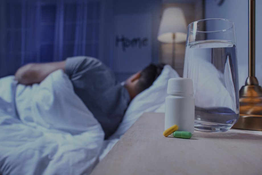 情緒鬱悶、焦慮失眠怎麼辦?中醫疏肝+光療助你好眠